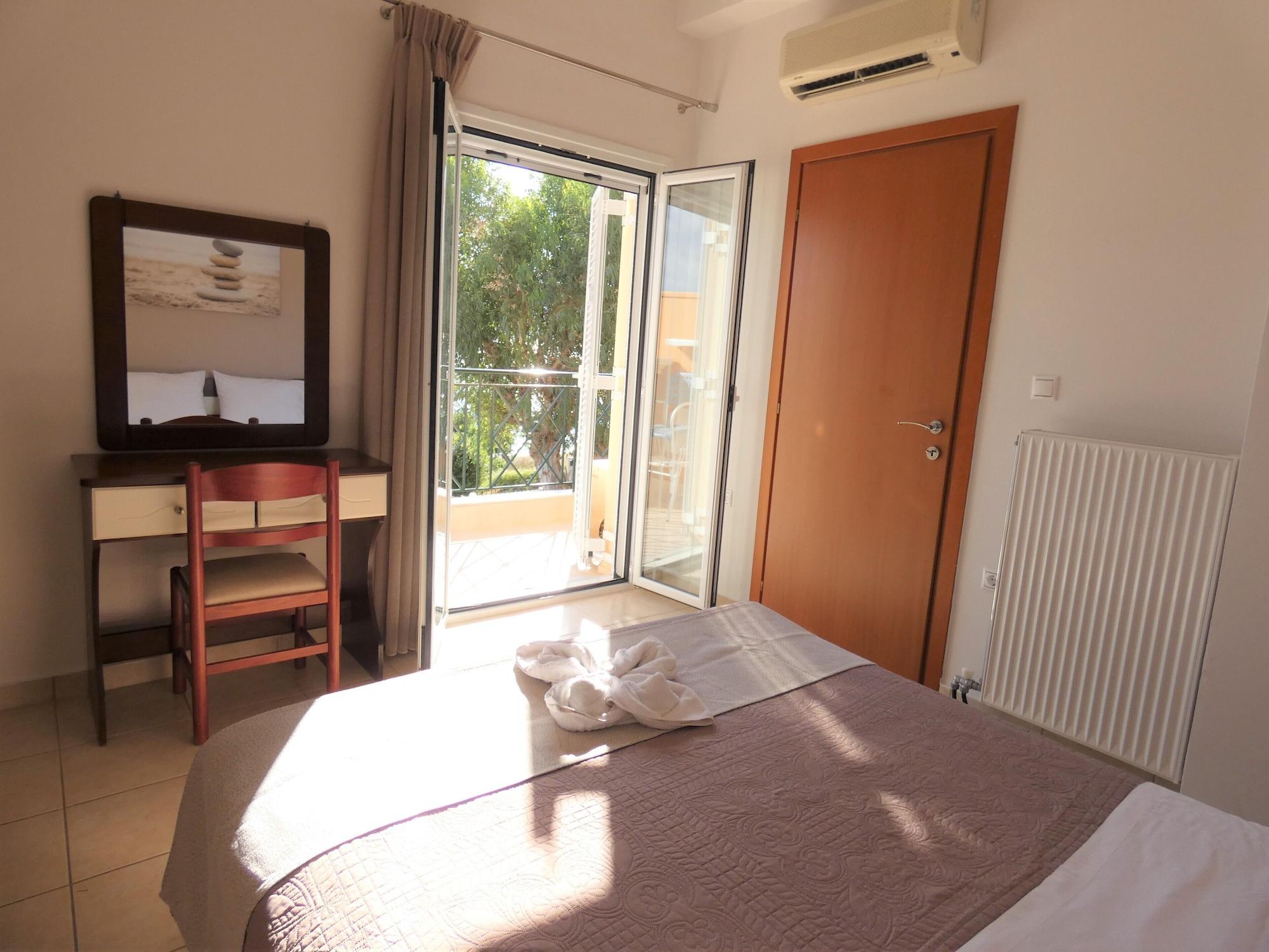 Lazaratos Hotel Kouvalata 외부 사진