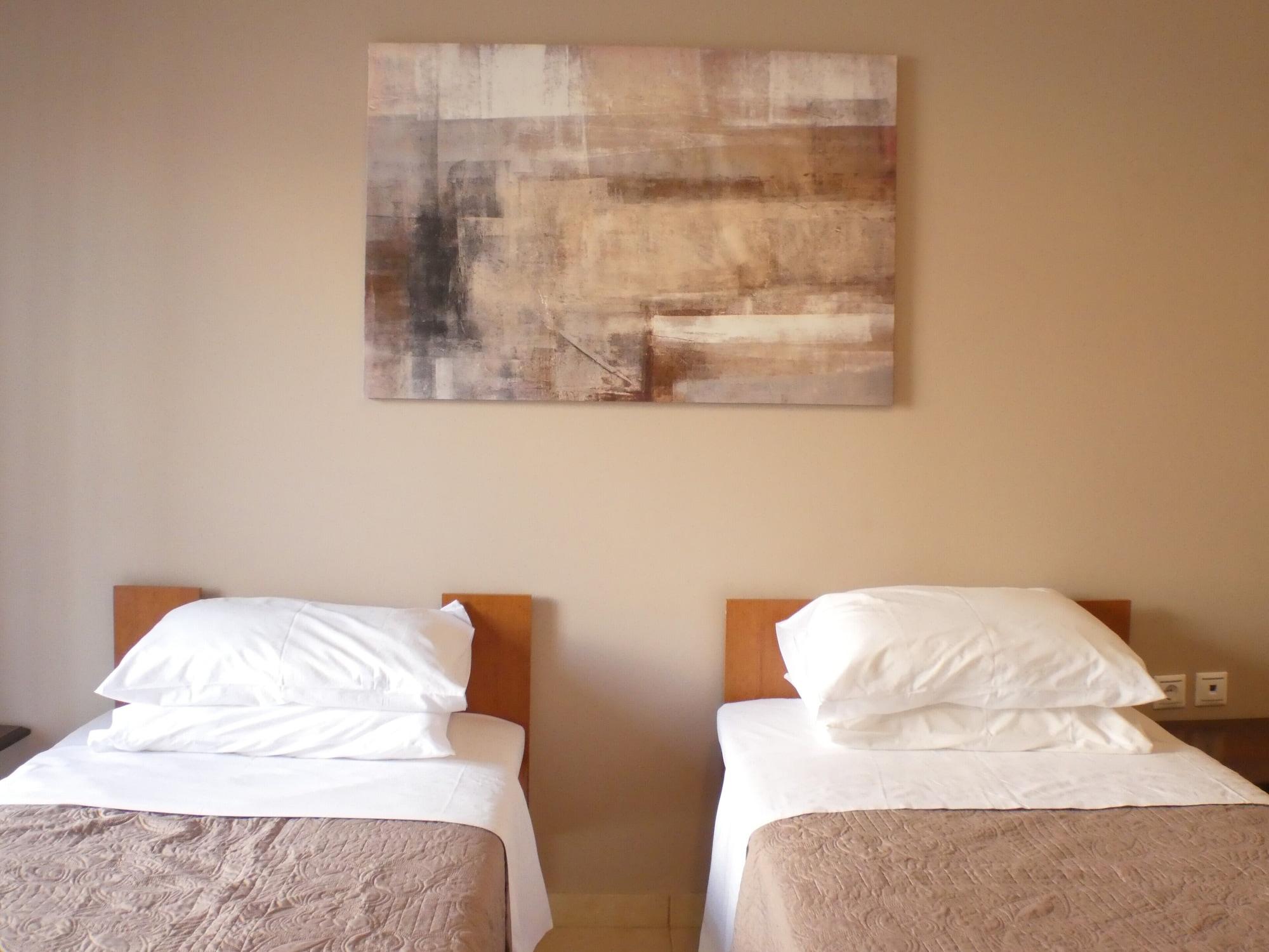 Lazaratos Hotel Kouvalata 외부 사진