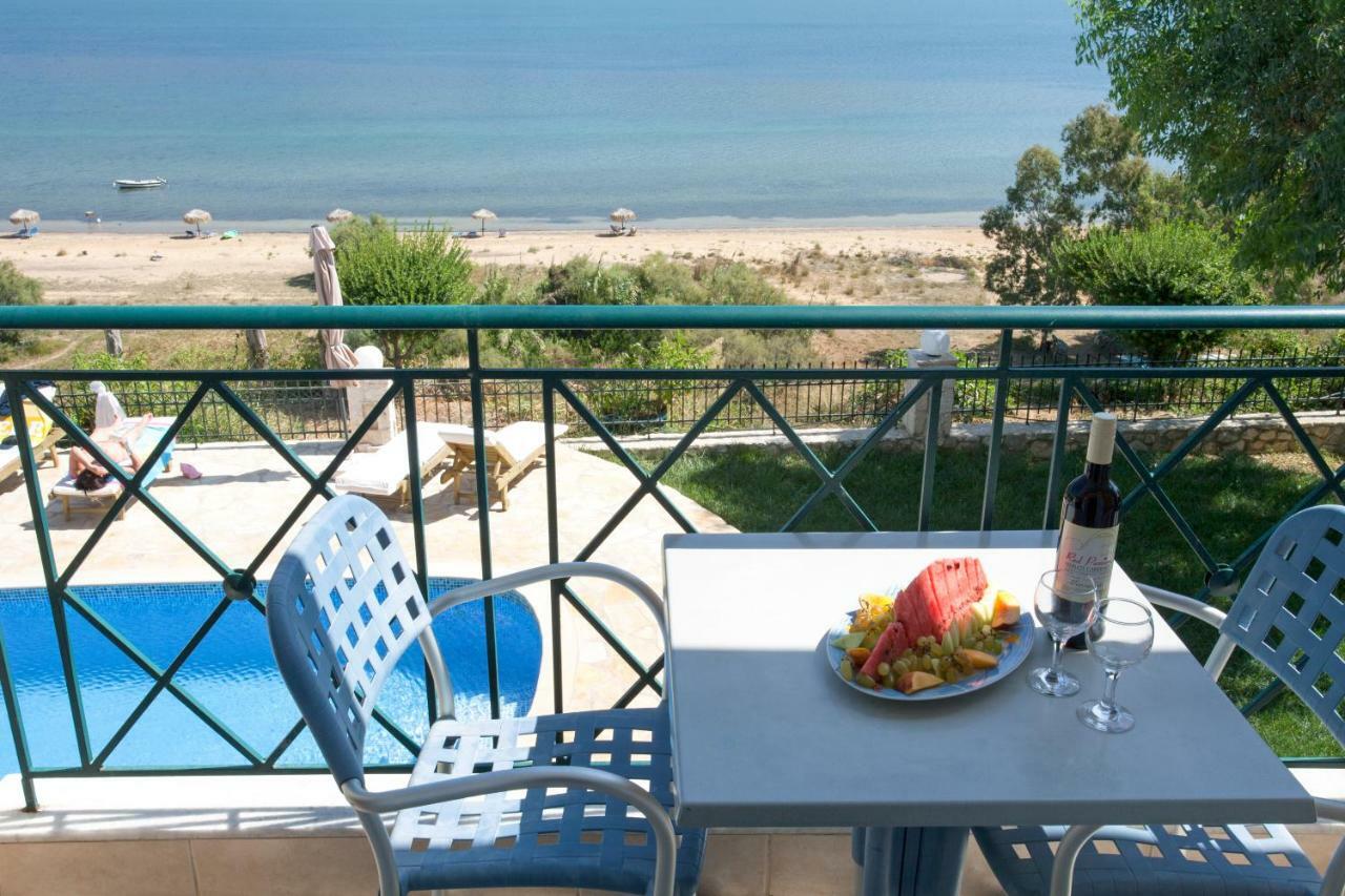 Lazaratos Hotel Kouvalata 외부 사진