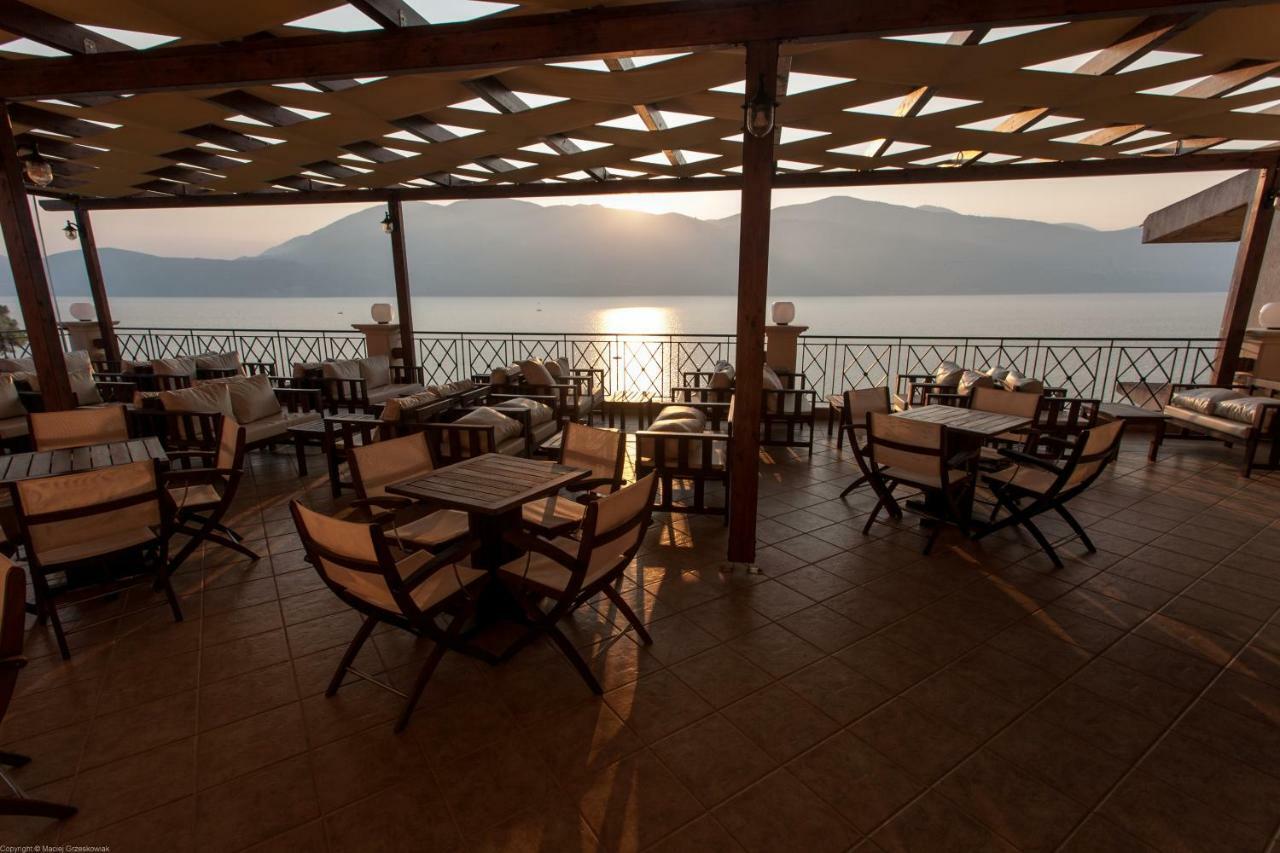 Lazaratos Hotel Kouvalata 외부 사진